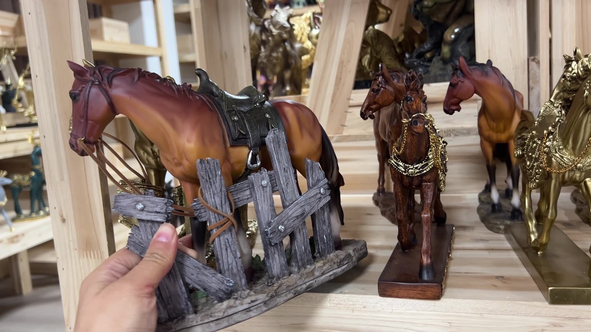 best craft stores that horse ornaments